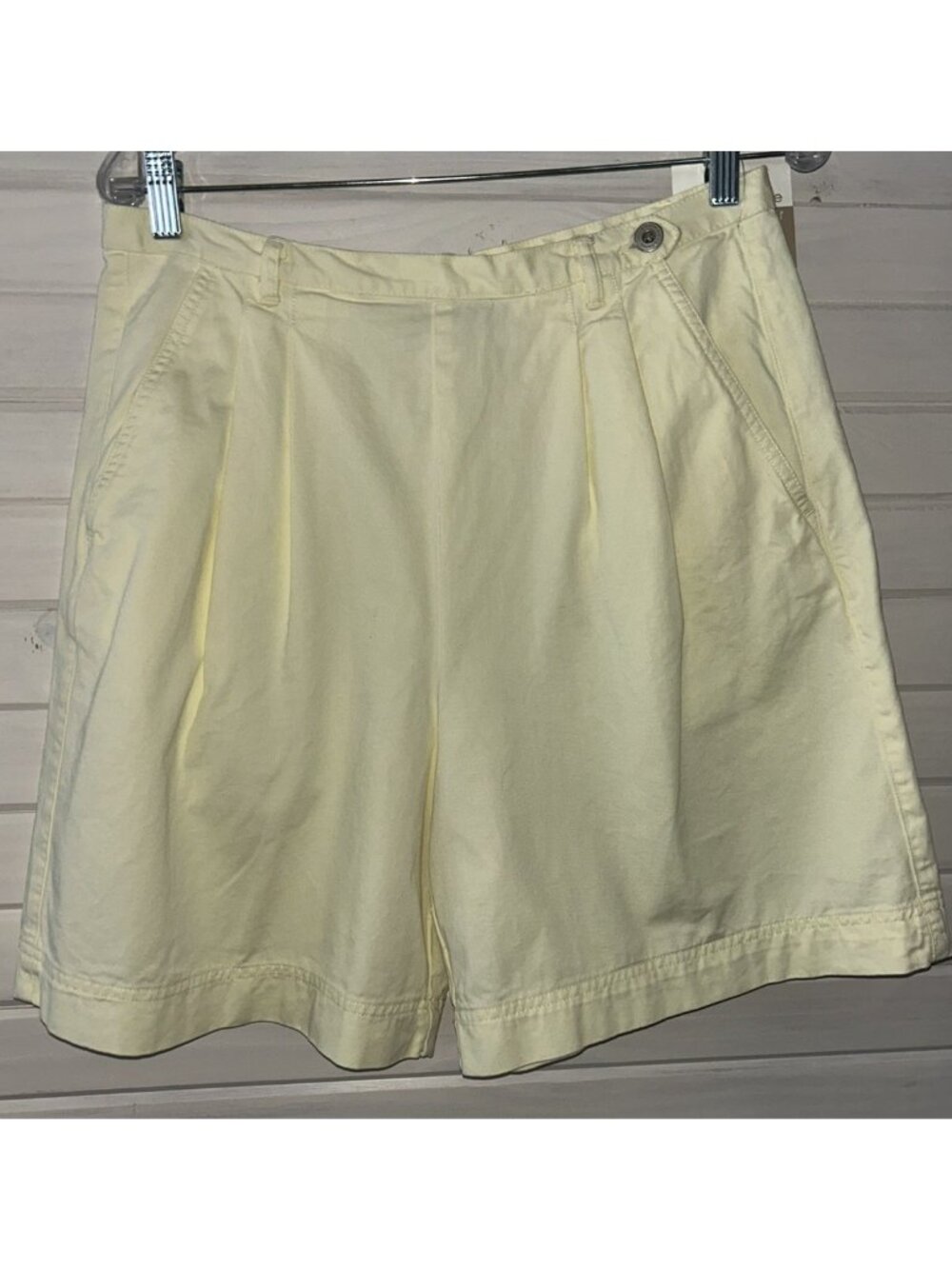 NWT VTG Liz Claiborne Sz 12 High Waist Pleated Mom Shorts 80s 90s Yellow Cotton